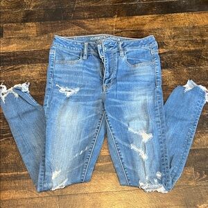 American Eagle Outfitters Women's Light Blue Ripped Skinny Jeans
